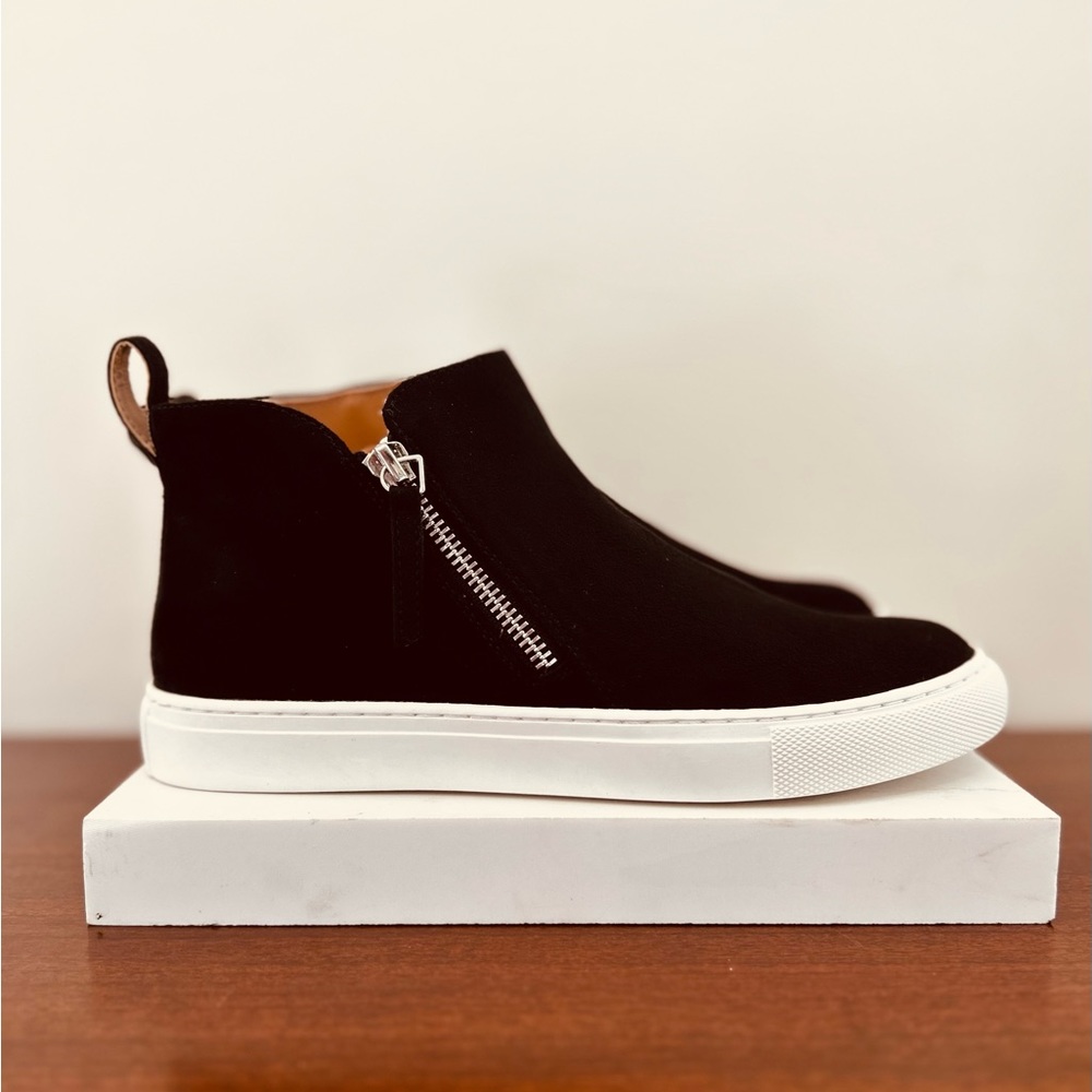 J. Crew Faux Suede High Top Sneakers Size 7.5 Black